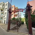 Helios Seaview