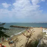 Апартаменты Helios Seaview