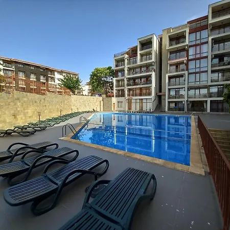 Helios Seaview Свети-Влас