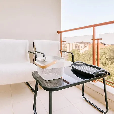 Апартаменты Helios Seaview *